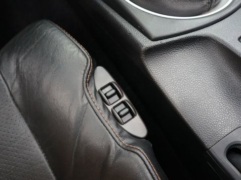 Used 2004 Nissan 350Z Touring RWD image 28