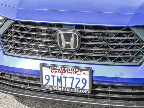 Used 2025 Honda Accord Sport image 6