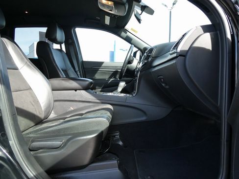 Used 2021 Jeep Grand Cherokee Laredo X image 13