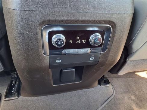 Certified 2023 GMC Yukon SLT image 15