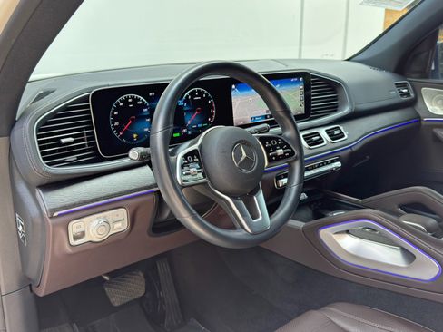 Used 2022 Mercedes-Benz GLS 450 4MATIC w/ Warmth & Comfort Package image 14