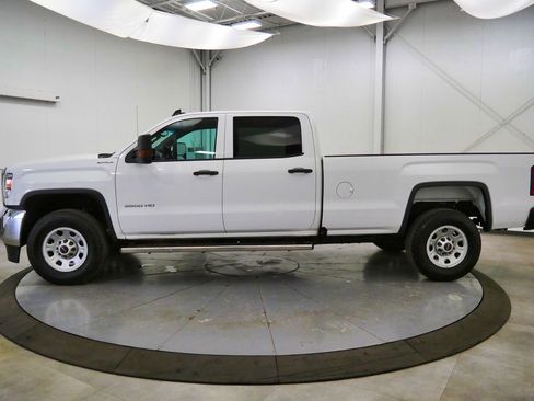 Used 2019 GMC Sierra 3500 4x4 Crew Cab image 4
