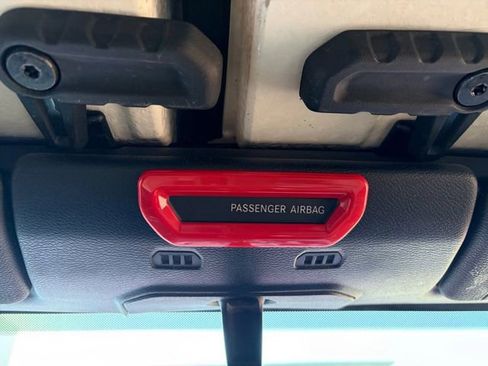 Used 2020 Jeep Gladiator Sport w/ Quick Order Package 24S image 12