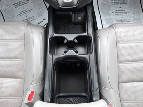 Used 2018 Honda CR-V EX-L image 24