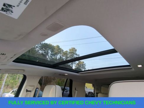 Used 2021 GMC Yukon Denali w/ Denali Premium Package image 38