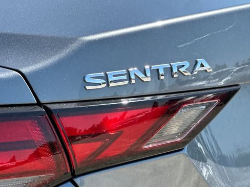 Used 2024 Nissan Sentra SV FWD image 13