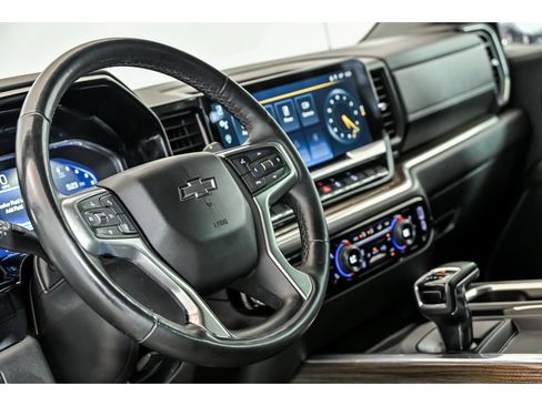 Used 2023 Chevrolet Silverado 1500 RST AWD/4WD image 15