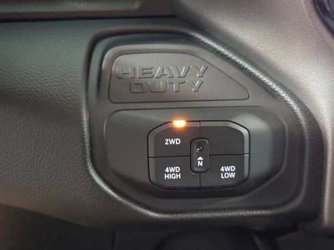 New 2026 RAM 2500 Big Horn AWD/4WD image 22