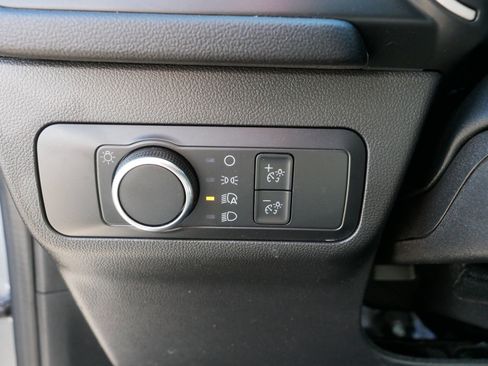 Used 2022 Ford Escape SE w/ Cold Weather Package FWD image 17