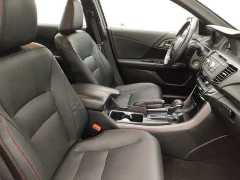 Used 2017 Honda Accord Sport Special Edition image 21