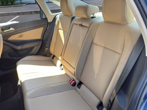 Used 2019 Volkswagen Jetta SEL image 13