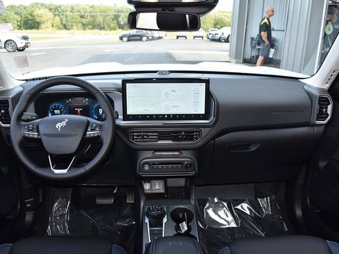 New 2025 Ford Bronco Sport Outer Banks w/ Outer Banks Tech Package+ image 4