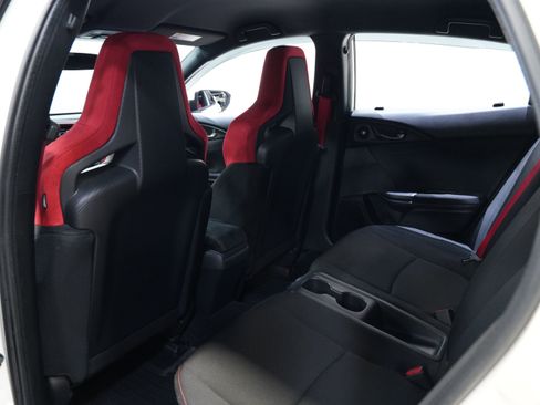 Used 2018 Honda Civic Type R image 35