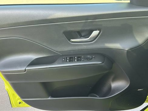 Certified 2024 Hyundai Kona Limited AWD/4WD image 20