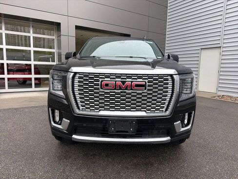 Used 2022 GMC Yukon Denali AWD/4WD image 2