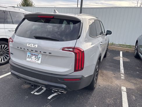 Used 2022 Kia Telluride SX w/ SX Prestige Package image 7
