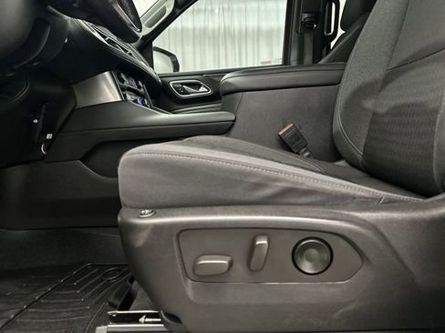 Used 2021 Chevrolet Tahoe LS image 18