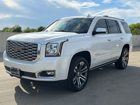 Used 2019 GMC Yukon Denali w/ Denali Ultimate Package AWD/4WD image 9