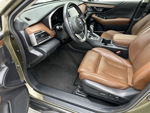 Used 2021 Subaru Outback Touring XT image 11
