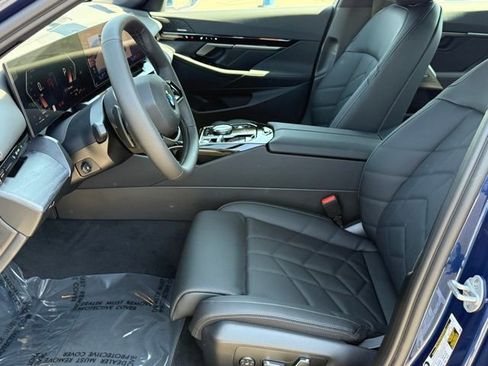 New 2026 BMW 530i w/ Premium Package RWD image 16