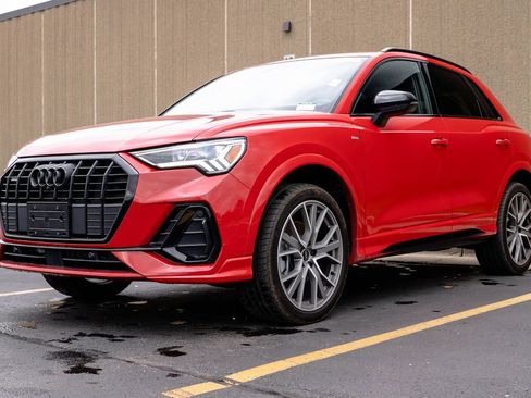 Used 2025 Audi Q3 2.0T Premium Plus w/ Premium Plus Package AWD/4WD image 4