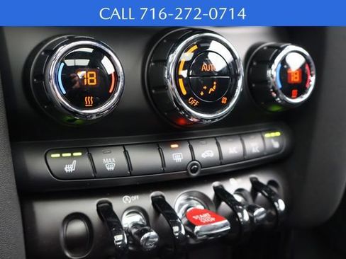 Used 2023 MINI Cooper 2-Door Hardtop image 23