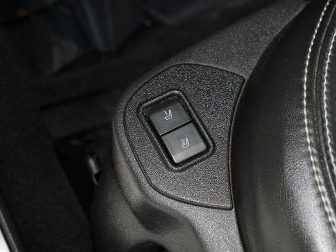 Used 2010 Ford Taurus Limited image 10