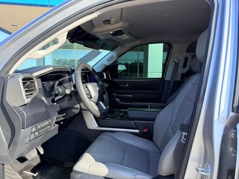 Used 2024 Toyota Tundra SR5 w/ SR5 Premium Package AWD/4WD image 13