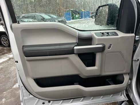 Used 2018 Ford F150 XLT w/ Equipment Group 302A Luxury image 14