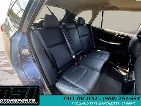 Used 2016 Subaru Outback 3.6R Limited AWD/4WD image 26