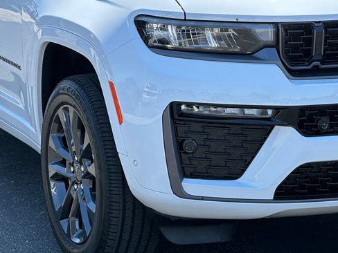 New 2026 Jeep Grand Cherokee L Limited AWD/4WD image 14