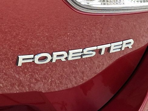 Certified 2021 Subaru Forester Premium w/ Popular Package #1 AWD/4WD image 36