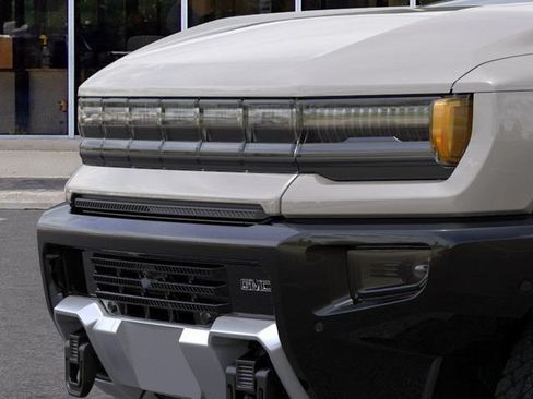 New 2026 GMC Hummer EV SUV AWD/4WD image 13
