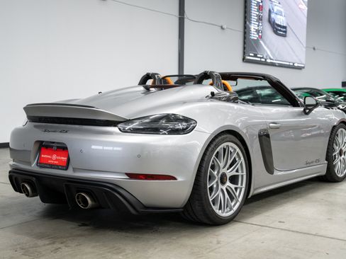 Used 2025 Porsche 718 Boxster Spyder RS RWD image 8