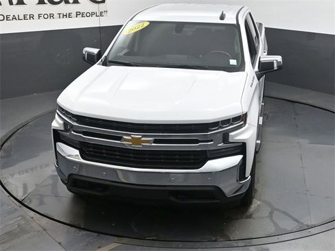 Used 2022 Chevrolet Silverado 1500 LT w/ Safety Package image 44
