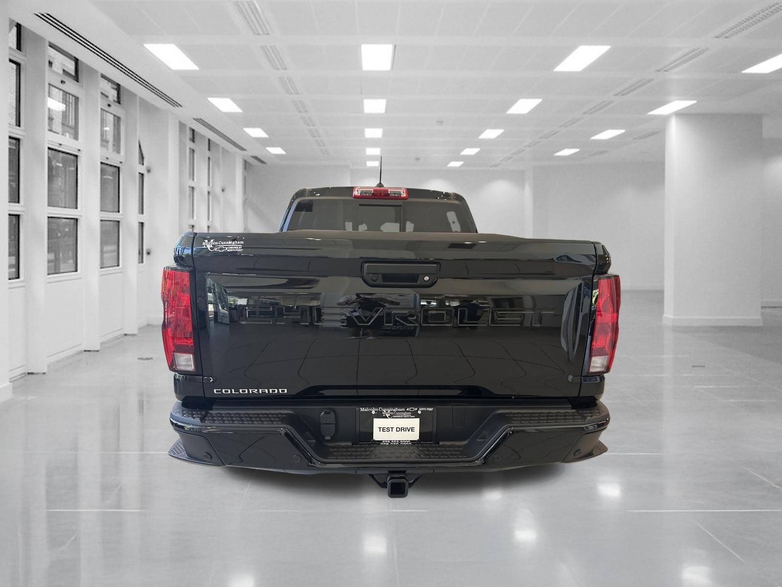 New 2026 Chevrolet Colorado Trail Boss w/ Off-Road Front Bumper Package AWD/4WD image 6
