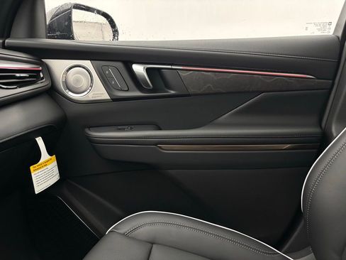 New 2026 Buick Enclave Avenir w/ Super Cruise Package image 48