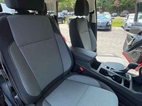 Used 2017 Ford Escape SE AWD/4WD image 30