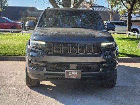 Used 2022 Jeep Wagoneer Series III image 10