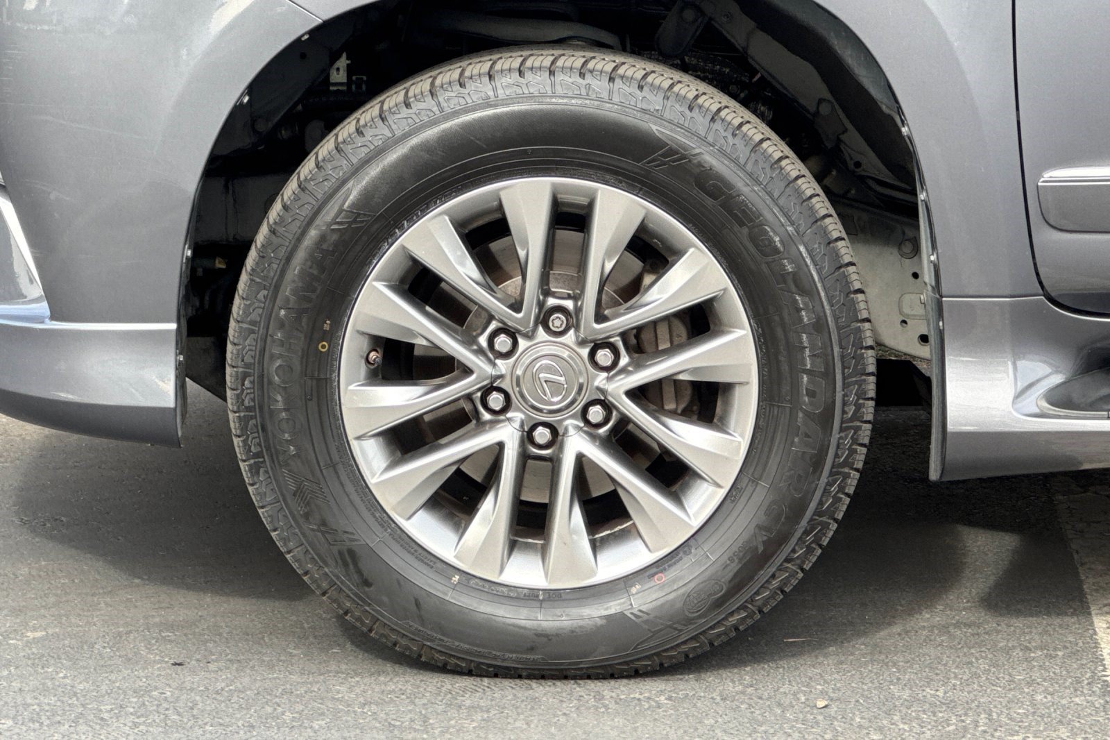 Used 2017 Lexus GX 460 Luxury AWD/4WD image 39