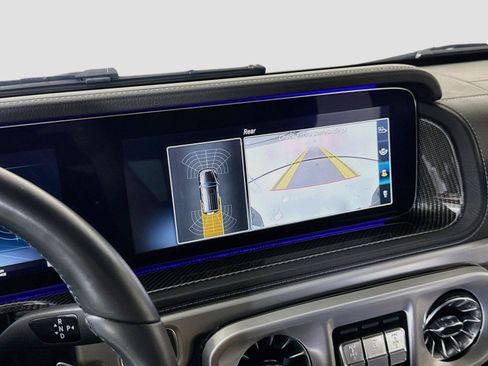Used 2022 Mercedes-Benz G 550 w/ Exclusive Interior Package image 17