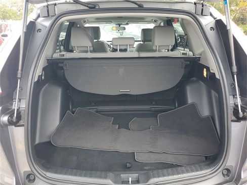 Used 2017 Honda CR-V EX image 10