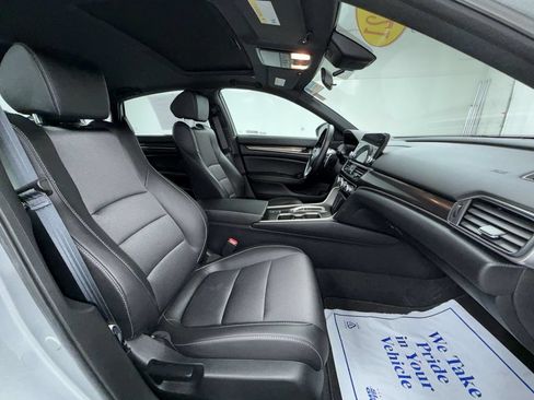 Used 2021 Honda Accord Sport image 18