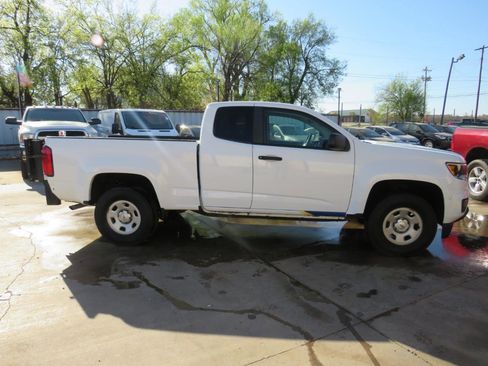 Used 2017 Chevrolet Colorado W/T RWD image 28