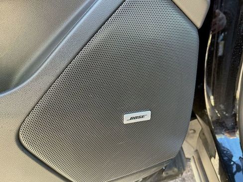 Used 2025 Cadillac XT6 Premium Luxury w/ LPO, Floor Liner Package image 25