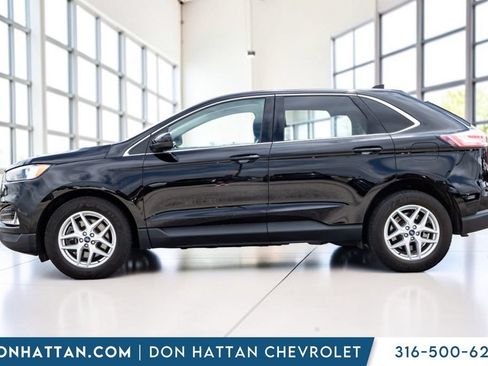 Used 2022 Ford Edge SEL w/ Convenience Package AWD/4WD image 2