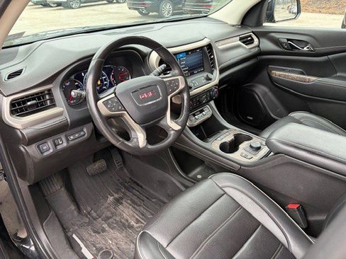 Used 2021 GMC Acadia Denali w/ Denali Ultimate Package image 12