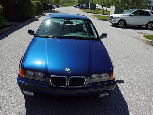 Used 1997 BMW 328i Sedan RWD image 14
