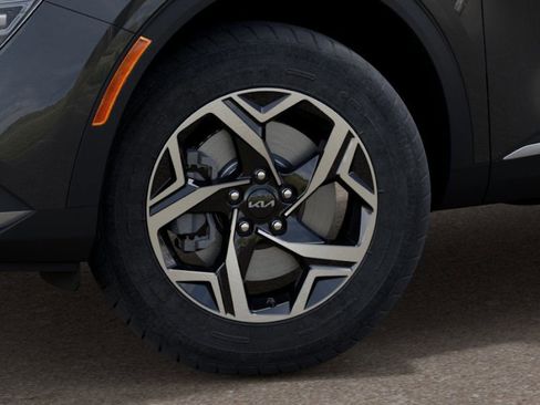 New 2025 Kia Sportage LX image 9
