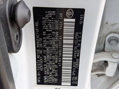 Used 2020 Toyota Camry XSE image 15